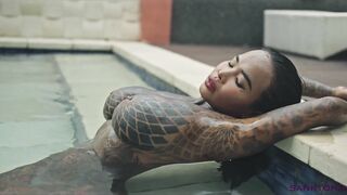 SANKTOR 117 - INKED JAPANESE GIRL MASTURBATES IN THE SWIMMING POOL