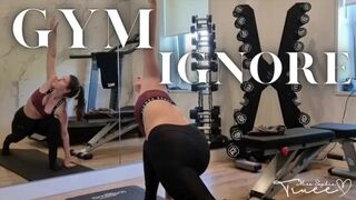 Gym Ignore Fetish FEMDOM VOYEUR