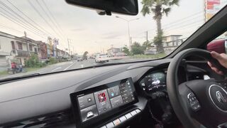 Extreme masturbation in a car on the move - Dolly Lili