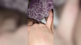 Fingering My Tight Pussy [CUM INSIDE!]????