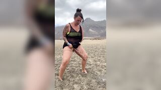 Pissing On The Beach????????