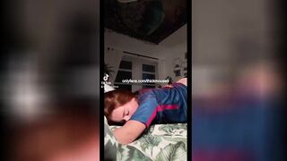 18YO FC BARCELONA FAN SQUIRTS ON LIVE STREAM *ACCIDENT*