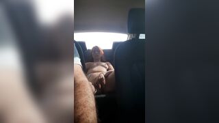 I masturbate inciting the driver to have sex