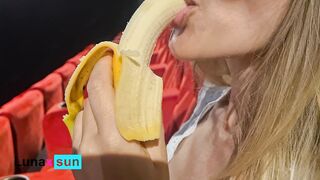 BLOWFLASH in the THEATER: a slutty milf can't resist to give a banana a blowjob