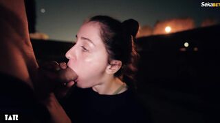 Slutty Teenie Get Risky Public Facial